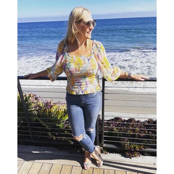 SHOSHANNA Floral Blooms Print Smocked Bodice Off Shoulder Cece Top Size Large - Picture 4 of 12